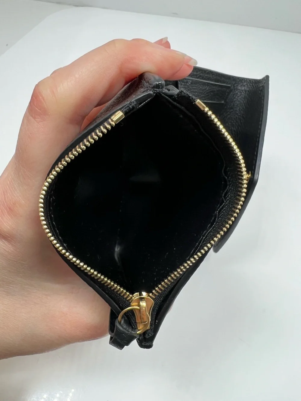 LOUIS VUITTON Portefeuille Victorine Monogram Bicolor Empreinte